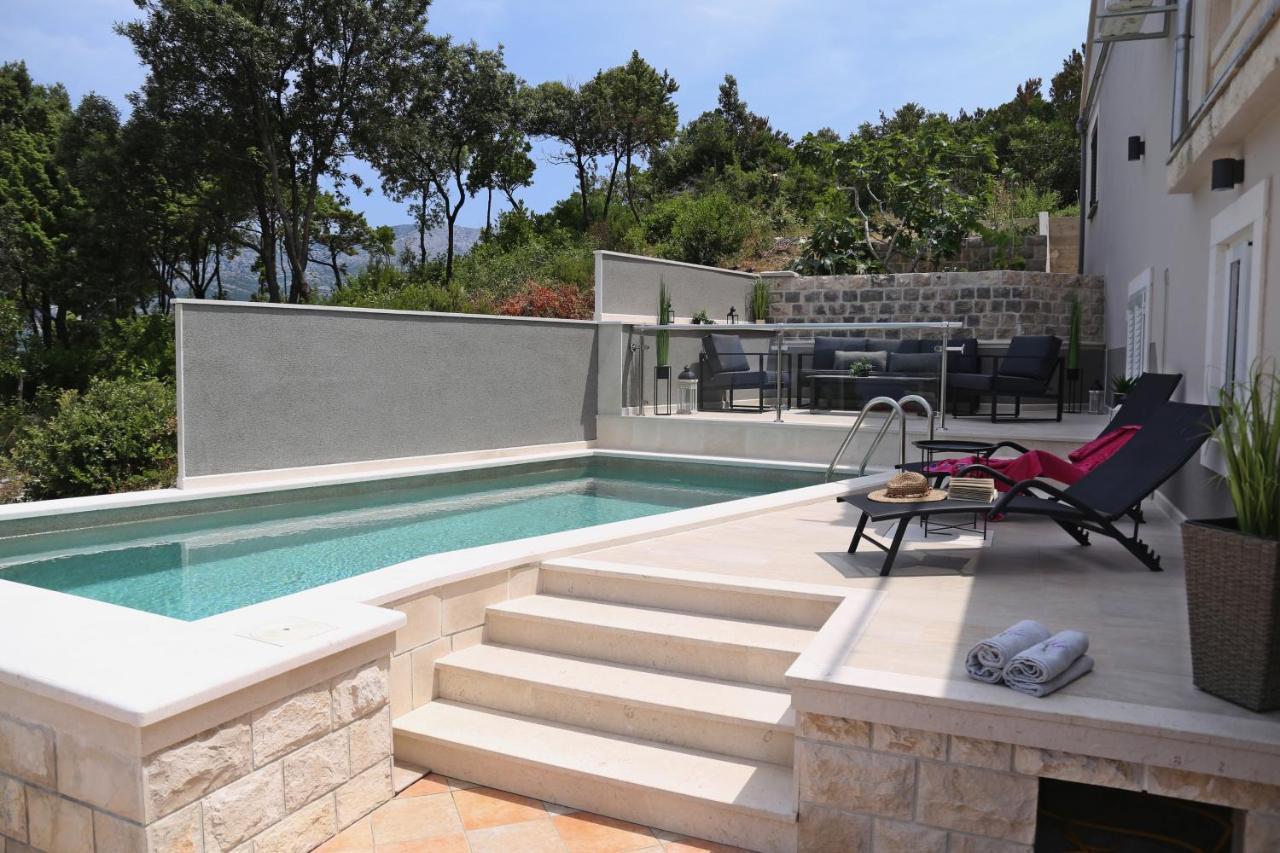 Seaside Apartments With A Swimming Pool Tri Zala, Korcula - 558 Zrnovo Exterior photo